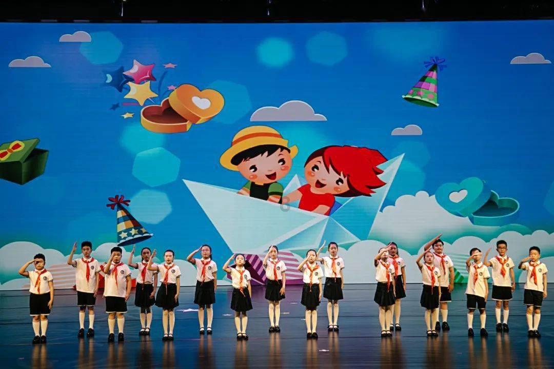 上海留学中介服务哪个好游戏画面